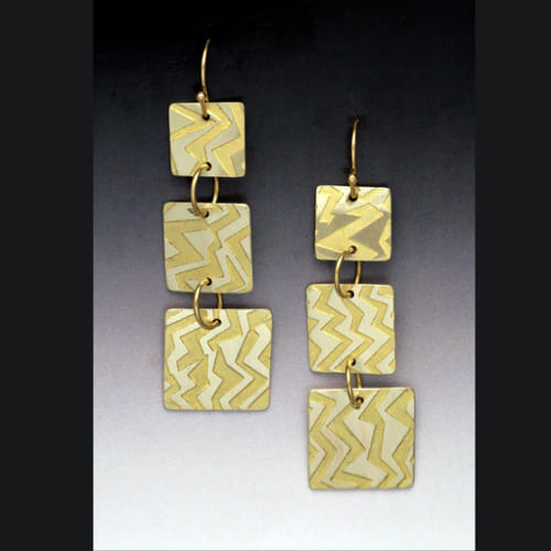 Click to view detail for MB-E410 Earrings Square Brass Triptych $86